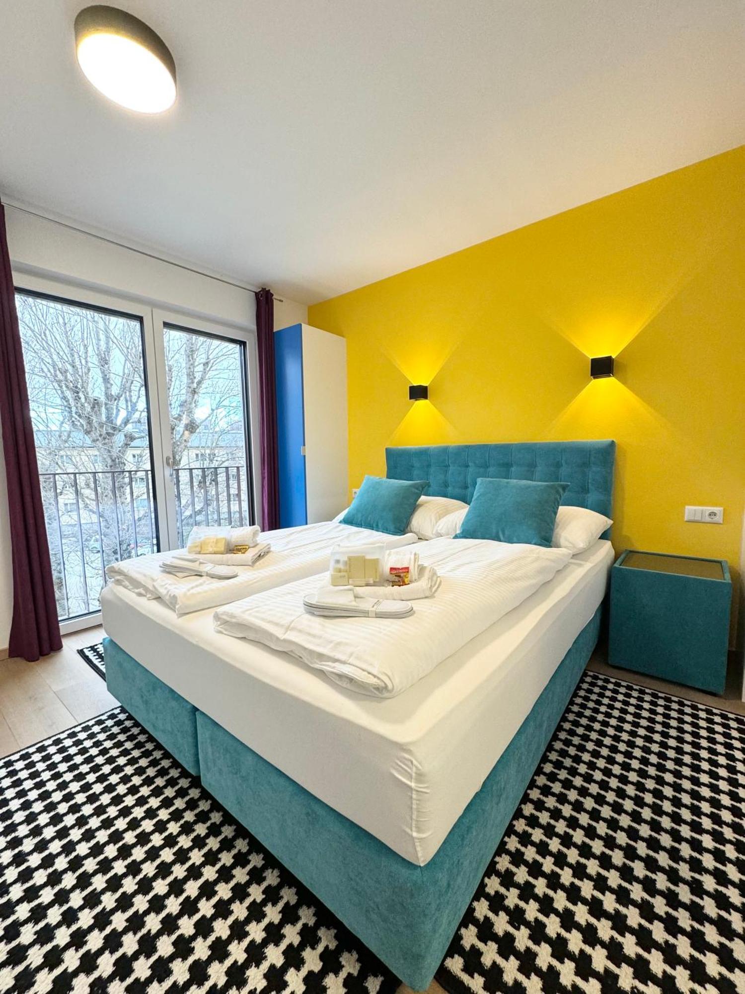 Wohnung Mit Terrasse + Parkplatz Wina Bagian luar foto